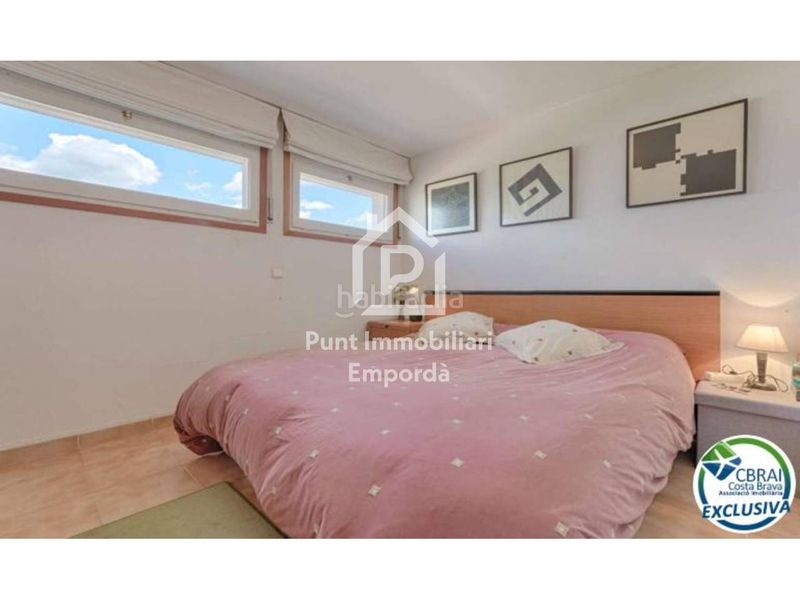 Foto ddadcc33-0380-4344-bd1a-026533920912. Casa exclusiva casa con amarre en Santa Margarida Roses