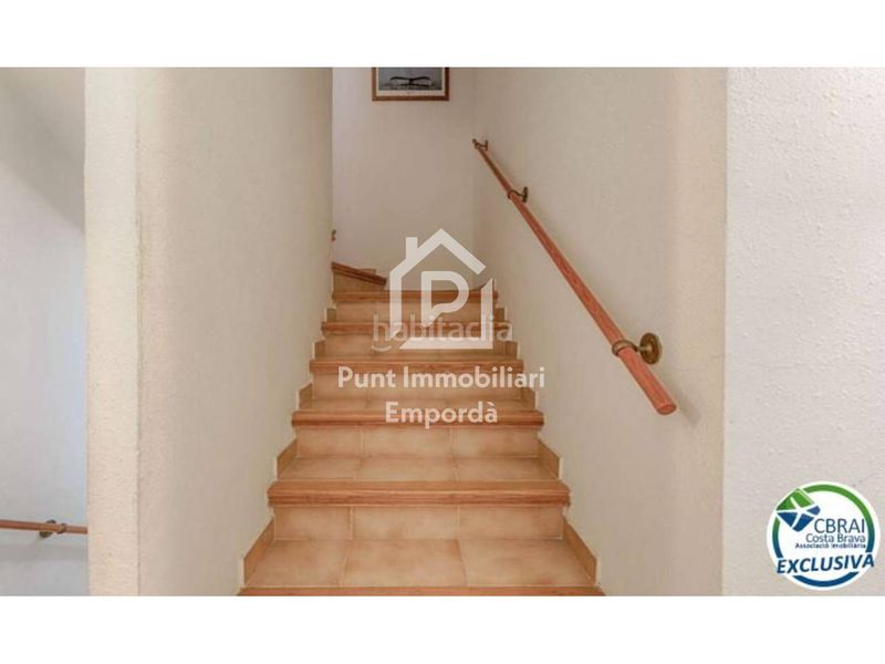 Foto f3ff8d04-bd11-479b-94c2-bf71998c7aff. Casa exclusiva casa con amarre en Santa Margarida Roses