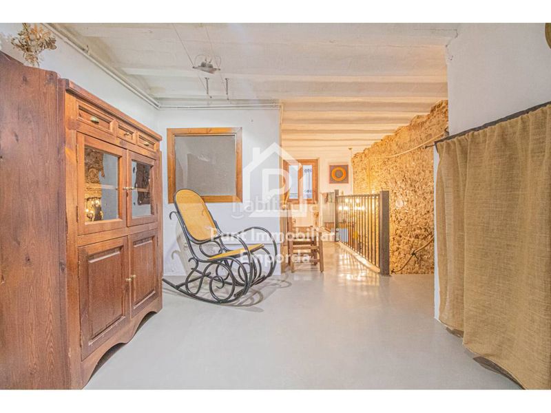 Foto ba9a5699-d9a1-4344-b1c9-7bbf6a2fdac9. Casa amb calefacció a Castelló d´Empúries