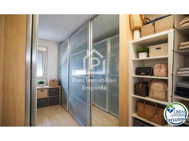 Foto b2e7c970-01d4-4089-a880-213e0b2089df. Duplex con riscaldamento parcheggio in Centre Roses