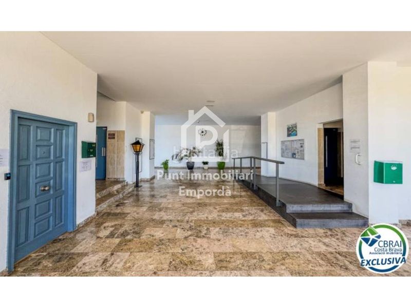Foto b62139e1-6387-4419-8531-b049b8241668. Estudi amb piscina a Nord Roses