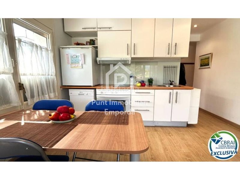 Foto 8c1eee19-3d1c-49b0-ad9b-2c48d698c12c. Apartament amb aparcament a El Colomer - La Bateria - La Coma Llançà