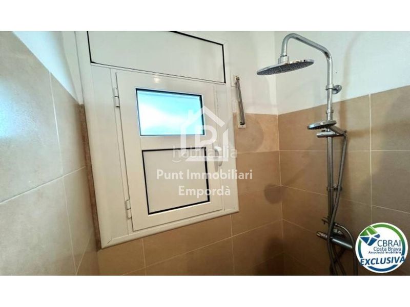 Foto 8c4f64fe-b3bf-41e1-85bf-15826ce222da. Apartament amb aparcament a El Colomer - La Bateria - La Coma Llançà
