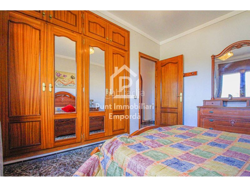 Foto 1c1fc594-a0e3-46ed-b1e1-053e203d3d35. Casa amb aparcament a Cabanes