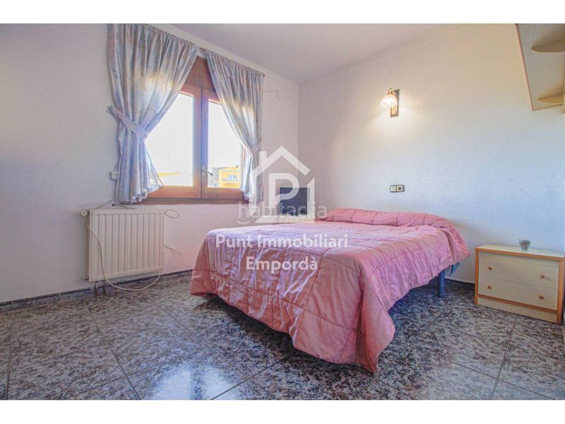 Foto 2a6450c8-a46f-4ba1-89be-e021b15bdf58. Casa amb aparcament a Cabanes