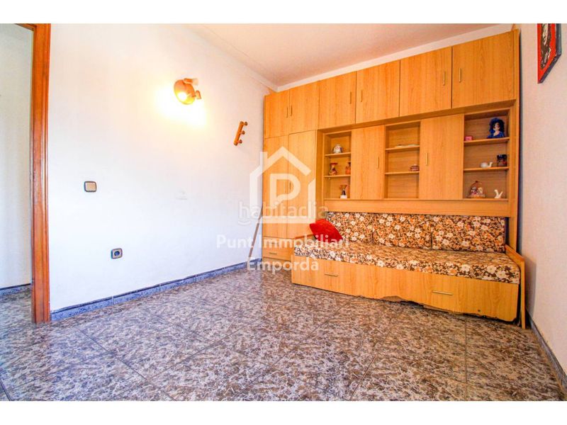 Foto 5ca9165f-f380-4008-b1ba-61c73cc0878a. Casa amb aparcament a Cabanes