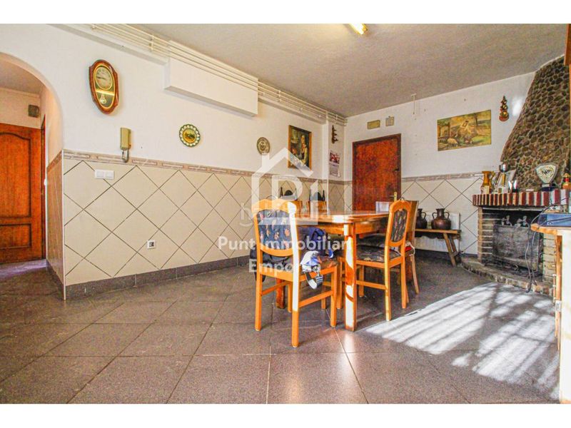 Foto 88a85246-6b73-460d-ad44-1b812277bf39. Casa amb aparcament a Cabanes
