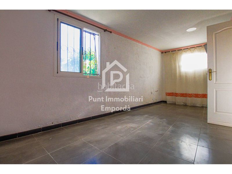 Foto ae51e0cb-7551-4f5b-a1e9-14eb8f06d7c6. Casa amb aparcament a Cabanes