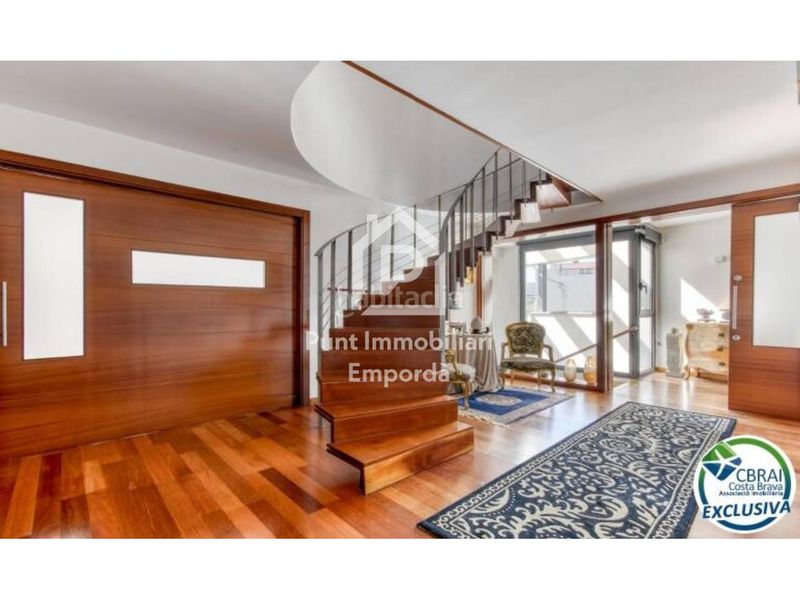 Foto eea95346-39ba-46b0-a6fd-4bb3a61d9e1e. Casa amb calefacció aparcament a La Vila Llançà