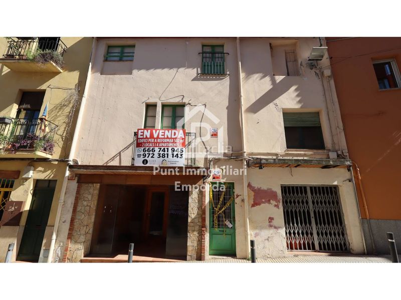 Foto e9cbeaa7-2c8f-4d2a-8525-8ef1422ec026. Edificio in La Vila Llançà