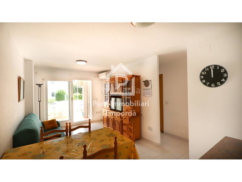 Foto dd6fa24a-5775-465d-bd0e-7ebbf79079e4. Apartament amb calefacció aparcament a El Port Llançà