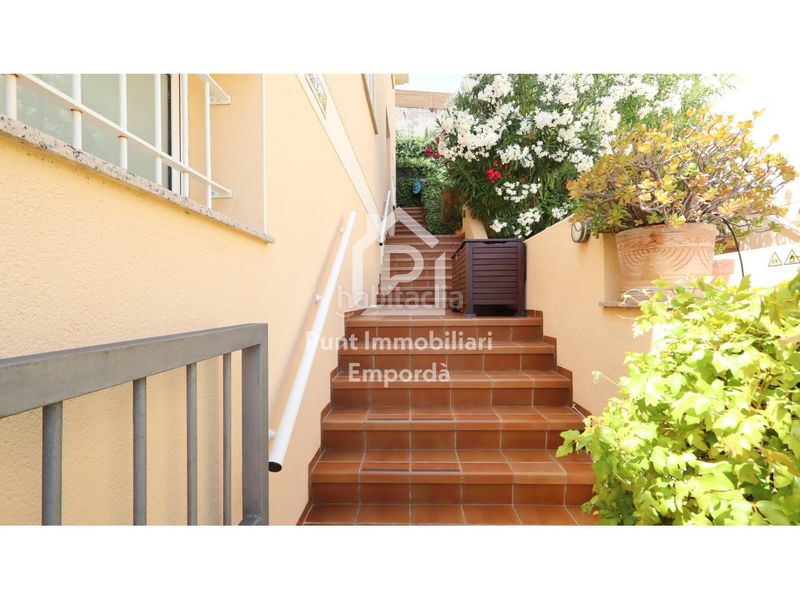 Foto a0c09ccd-22cb-402b-9465-d239602ae2ee. Casa adossada amb calefacció aparcament a Cau del Llop - Super Fener - Fener Llançà