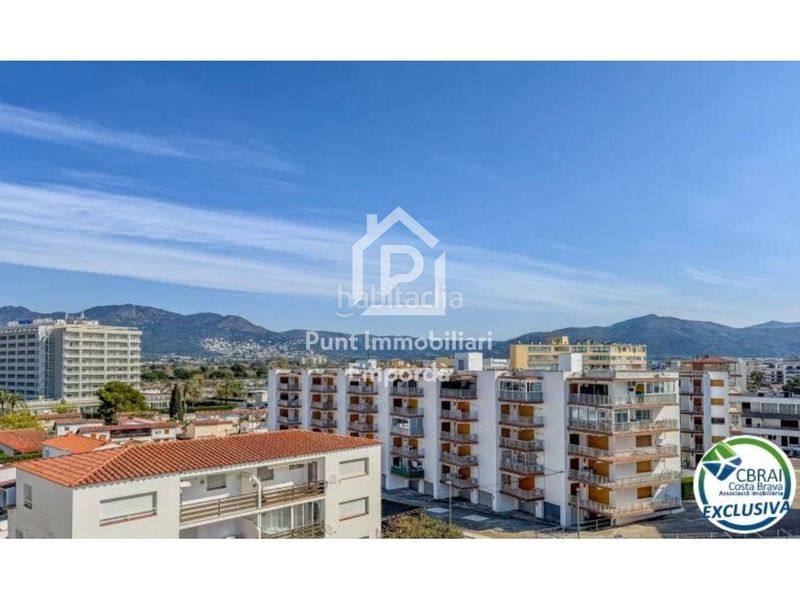 Foto a7136651-2e1a-4645-a1de-05529ac62437. Pis amb calefacció aparcament piscina a Santa Margarida Roses