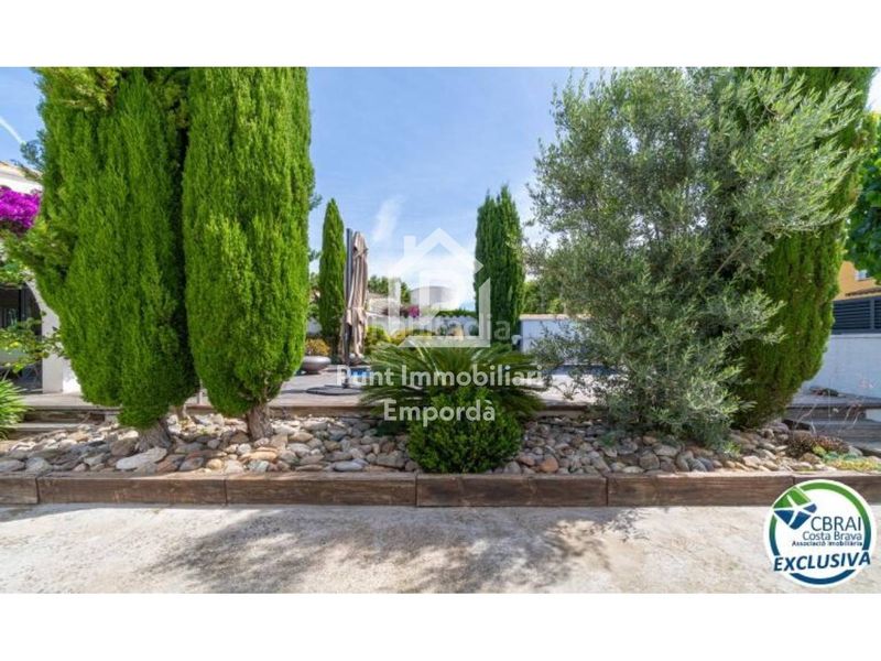 Foto 109214a6-2b12-4a4e-b5b3-c4a22e250693. Casa amb aparcament piscina a Els Grecs-Mas Oliva Roses