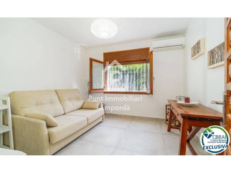 Foto 4288c4eb-c2dd-49da-bde2-adebe8f0200d. Casa amb aparcament piscina a Els Grecs-Mas Oliva Roses