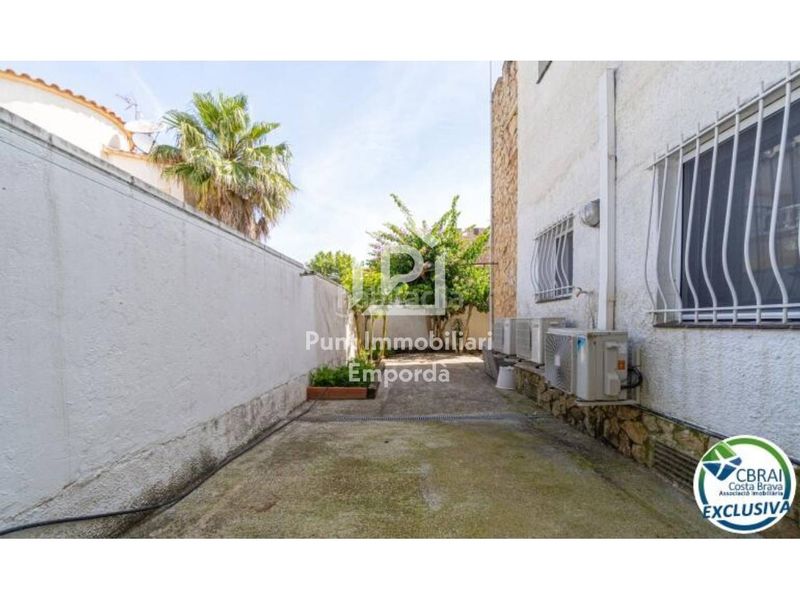 Foto 43c08dd7-3360-442b-bfdd-62582673f3c5. Casa amb aparcament piscina a Els Grecs-Mas Oliva Roses