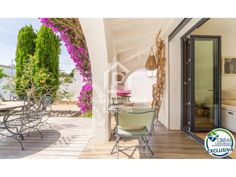 Foto 550850e9-e69a-46f0-b30e-ae8fac560a72. Casa amb aparcament piscina a Els Grecs-Mas Oliva Roses