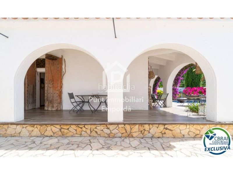 Foto 565938b5-81bd-4085-a8be-81960aba1c93. Casa amb aparcament piscina a Els Grecs-Mas Oliva Roses