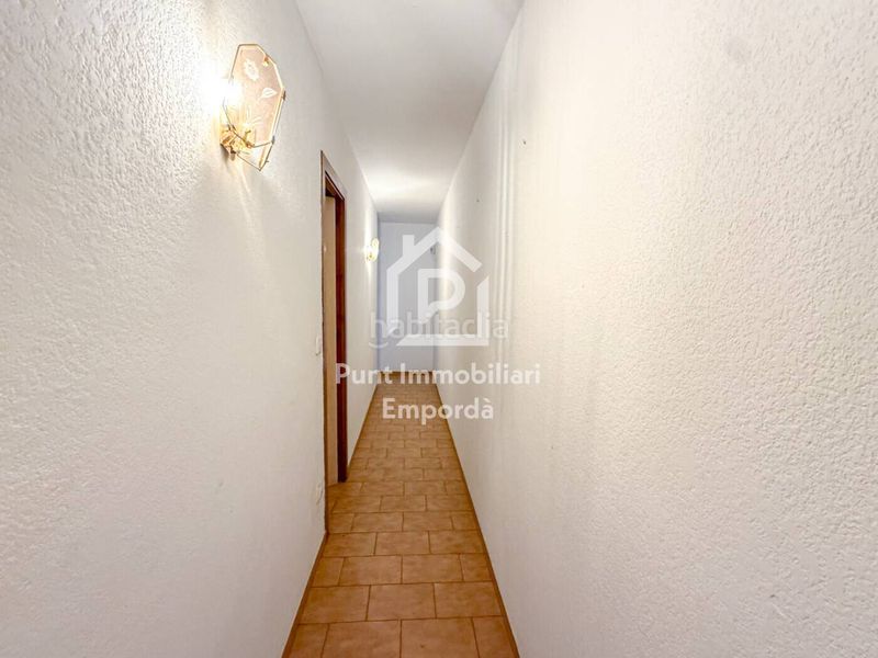 Foto 7052e690-e3e3-439d-be04-646780375b27. Pis a Centre Roses