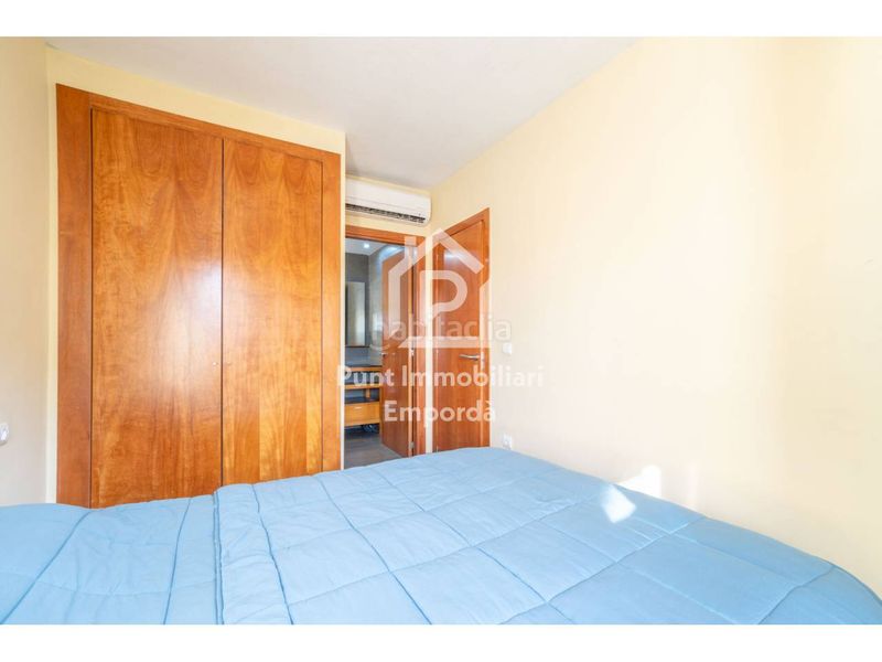 Foto 8003b050-fbc3-4208-9b38-e82e0609e0f0. Apartament amb calefacció aparcament piscina a Muga - Gran Reserva - Badia Empuriabrava