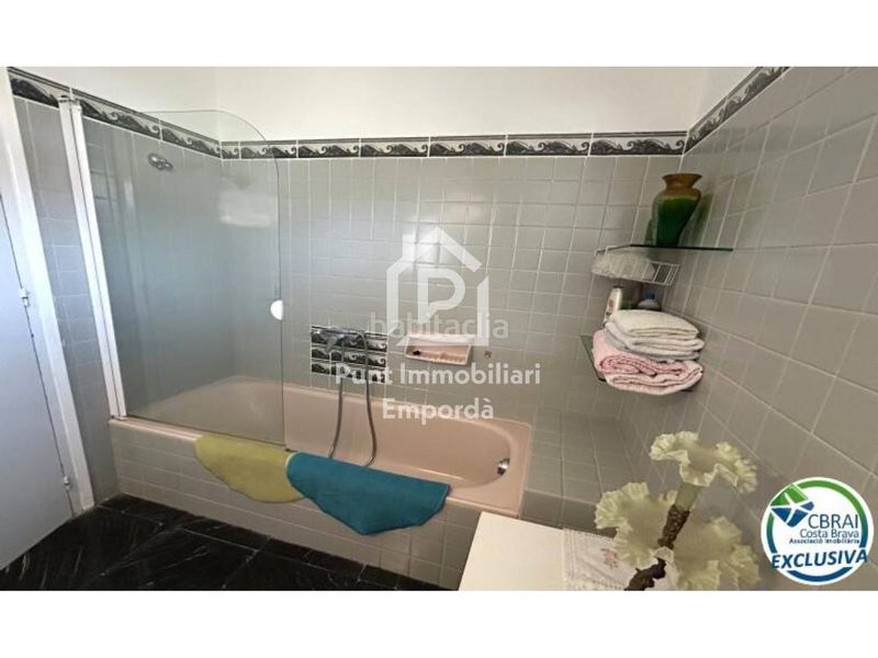 Foto a8486161-c946-44f0-9970-933f2c61864c. Casa amb aparcament a Grifeu - Cap Ras - Els Estanys - Sant Genís Llançà