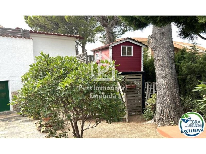 Foto c882b428-3a17-4577-bb4e-b7f6cf8fc5f1. Casa amb aparcament a Grifeu - Cap Ras - Els Estanys - Sant Genís Llançà