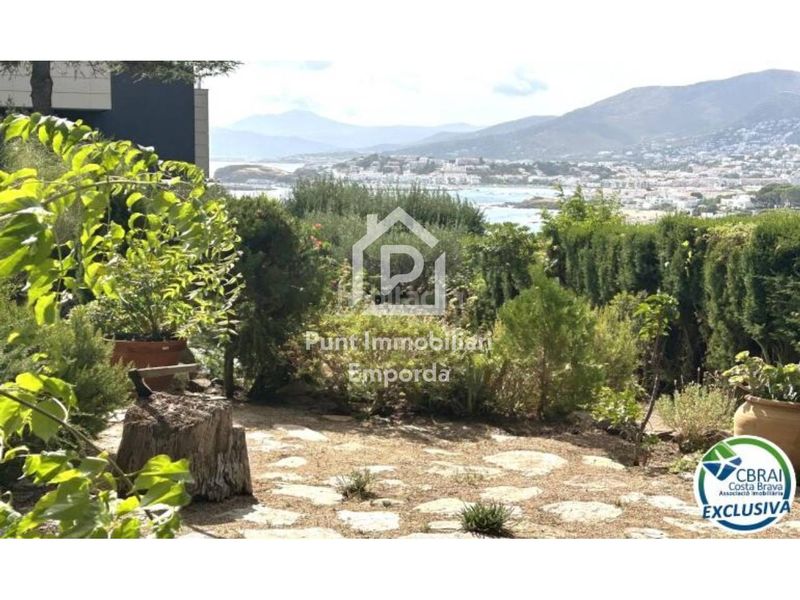 Foto fc2be16e-4aa4-4222-8993-2241e9ec2531. Casa amb aparcament a Grifeu - Cap Ras - Els Estanys - Sant Genís Llançà
