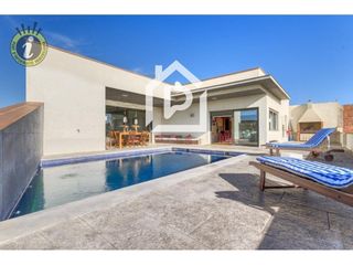 Chalet  Vilafant. Casa unifamiliar en venta en santa llogaia dàlguema
