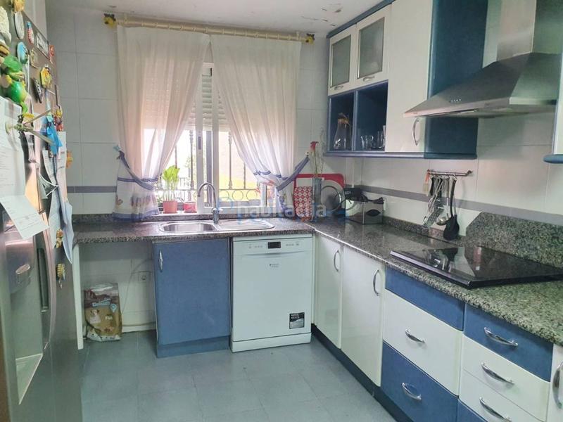 Foto 1432ea77-d9d6-458a-a3ad-e8dd705ce017. Casa adossada amb calefacció aparcament piscina a Moraleja de Enmedio