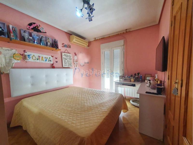 Foto 28095693-6975-4fd0-b3a5-1dca8e842c7e. Casa adossada amb calefacció aparcament piscina a Moraleja de Enmedio