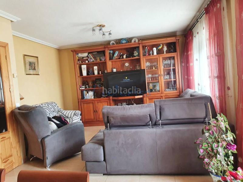 Foto 6e835e8a-567c-4e4e-95c2-c073c8d4991a. Casa adossada amb calefacció aparcament piscina a Moraleja de Enmedio