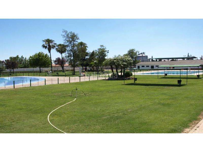 Foto 80c14813-f3c7-4a7e-914a-befcacb9d11a. Casa amb calefacció aparcament a Moraleja de Enmedio