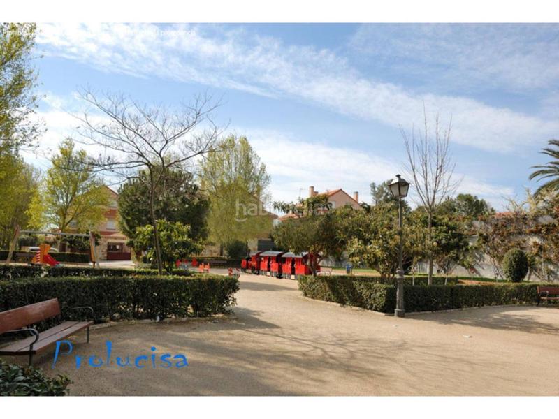 Foto 81400375-642a-4c08-82fb-482950b3e98e. Casa amb calefacció aparcament a Moraleja de Enmedio