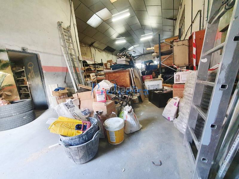 Foto cb53b3fc-58b5-476c-aba3-597dcb9ffa1b. Fabrikhalle in Humanes de Madrid