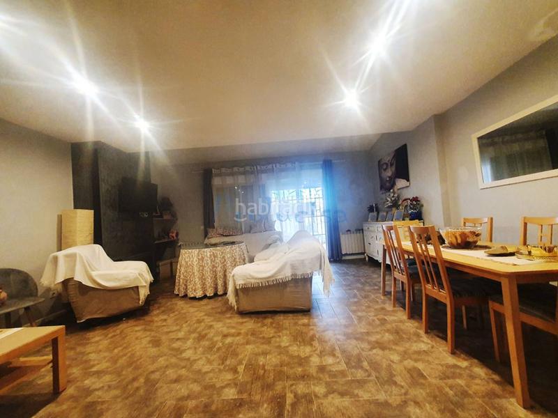 Foto 389eef5b-e371-4458-b419-ebeaad52b5f2. Casa pareada chalet pareado en venta en Moraleja de Enmedio