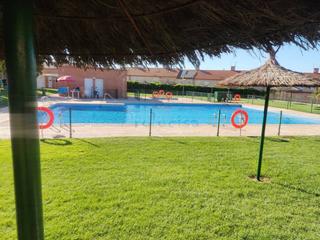 Casa aparellada  Brunete. Chalet pareado en venta en moraleja de enmedio