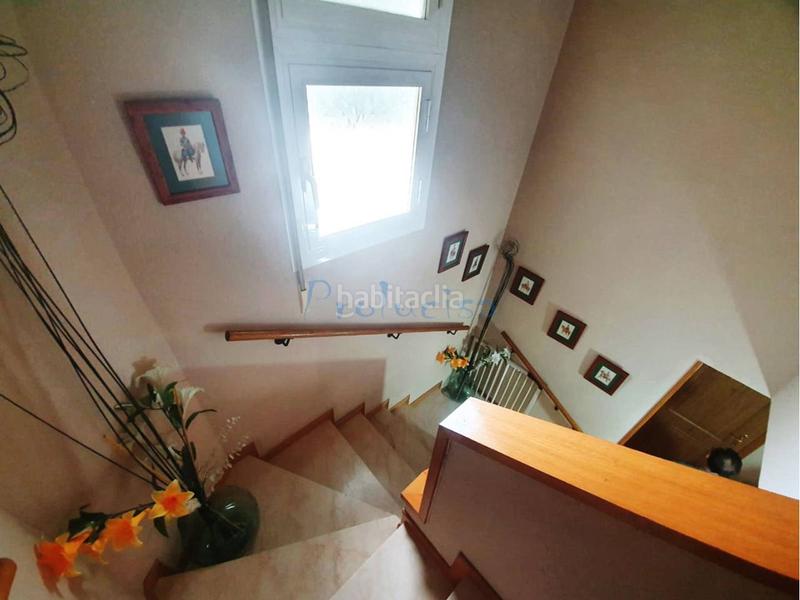 Foto 88457114-f4e2-4eee-ae59-d588e1d805fc. Chalet casa en venta en Moraleja de Enmedio