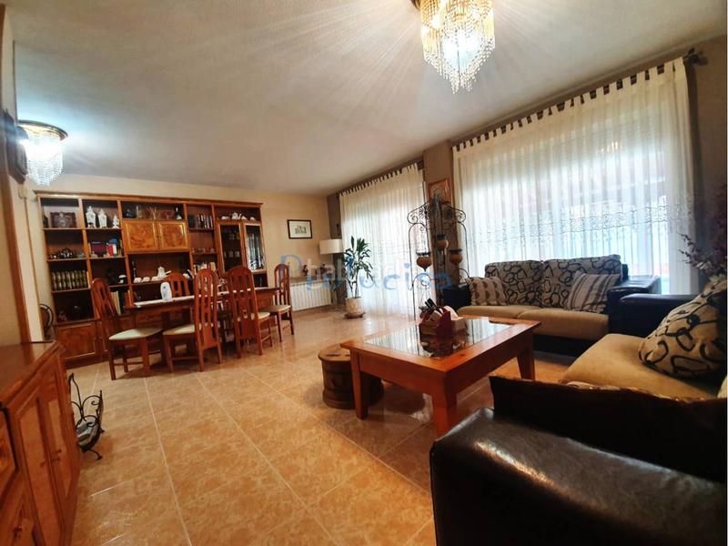 Foto fc2722a5-104f-452b-ac5e-a6be93e254f2. Chalet casa en venta en Moraleja de Enmedio