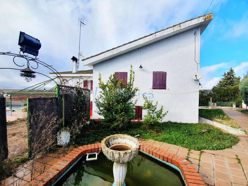 Foto ef8271a4-3154-4ee7-a887-222df666a793. Chalet avec chauffage parking piscine dans Moraleja de Enmedio