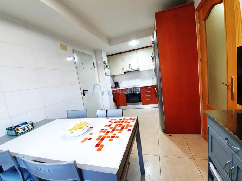 Foto 0a46bf1d-305a-4dd8-8301-f85f1782e1f6. Chalet  pareado en venta en Moraleja de Enmedio
