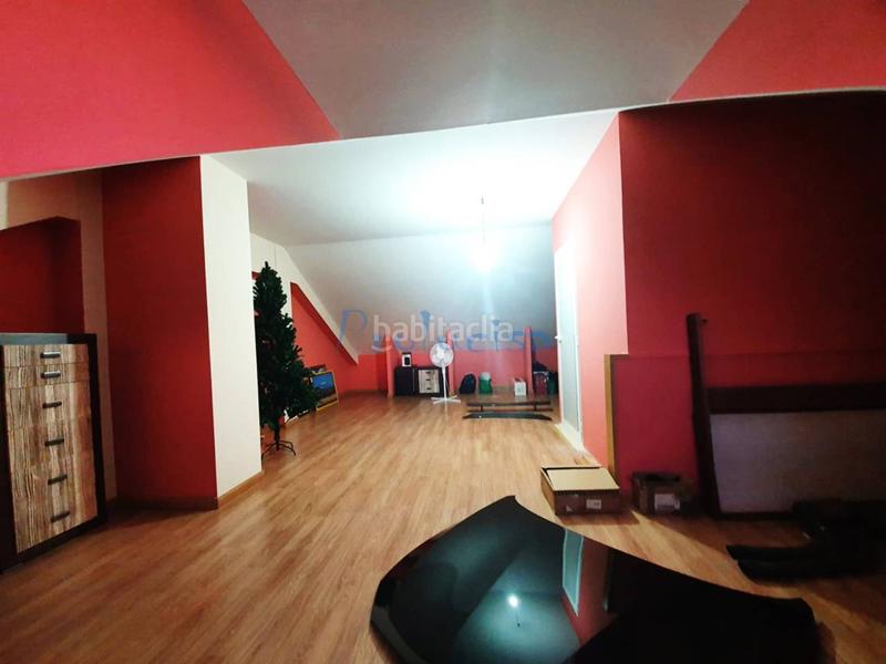 Foto 1716495a-af5f-4933-9d7f-38a8f67cf368. Chalet  pareado en venta en Moraleja de Enmedio