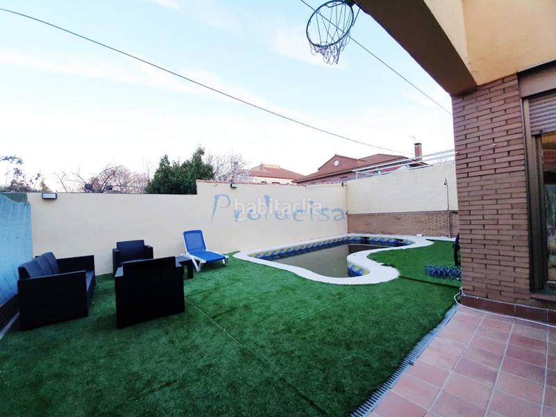 Foto 39df049b-af06-4f41-a732-99a614f03d4a. Chalet  pareado en venta en Moraleja de Enmedio