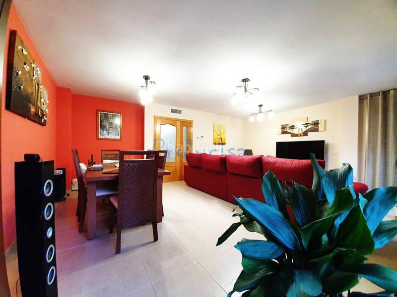 Foto 44e17ee9-9a18-4673-84a2-809e637998d9. Chalet  pareado en venta en Moraleja de Enmedio