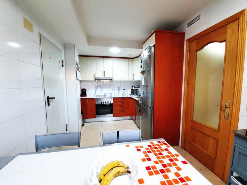 Foto 9a19206e-a7b9-4f2e-932b-600c1ea3f901. Chalet  pareado en venta en Moraleja de Enmedio