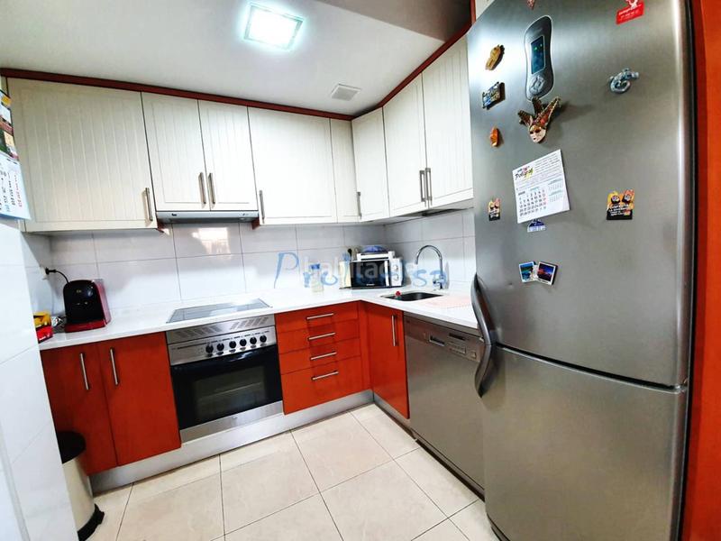 Foto a3228cc3-554b-4491-a33d-12e3fb1bb61f. Chalet  pareado en venta en Moraleja de Enmedio