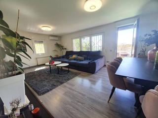 Xalet  Colinas. Venta de amplia y luminosa villa en moraleja de enmedio