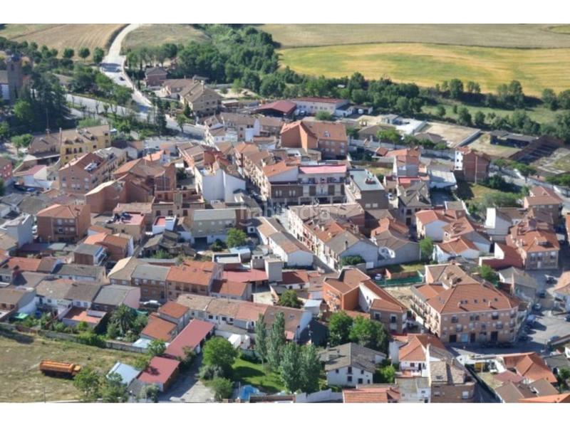 Foto 95ec4567-37eb-43f5-8e7e-c5e39b16a7ae. Solar industrial a roble 4 a Moraleja de Enmedio