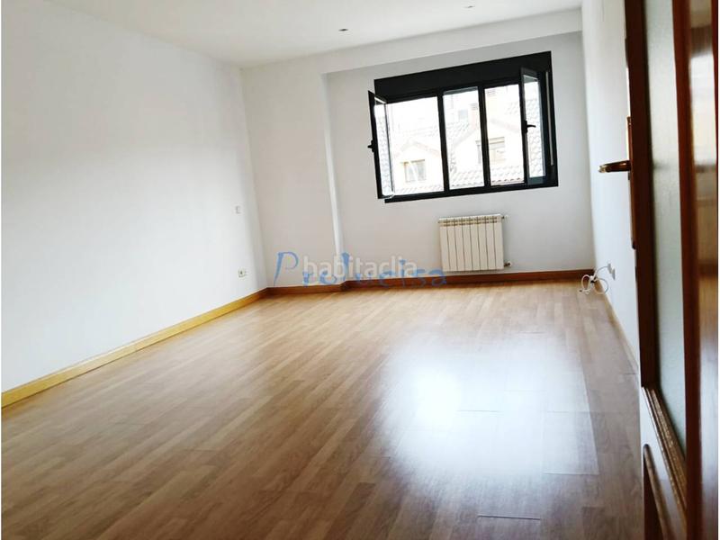 Foto c3dc3bab-269e-43fb-aa28-0801b80e7f8d. Piso  en venta en Centroarroyola fuente28944 en Fuenlabrada