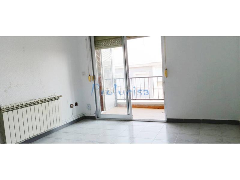 Foto fe8f1a2b-b4ea-40e8-91dc-1f0edd6718b8. Piso venta de piso en Moraleja de Enmedio