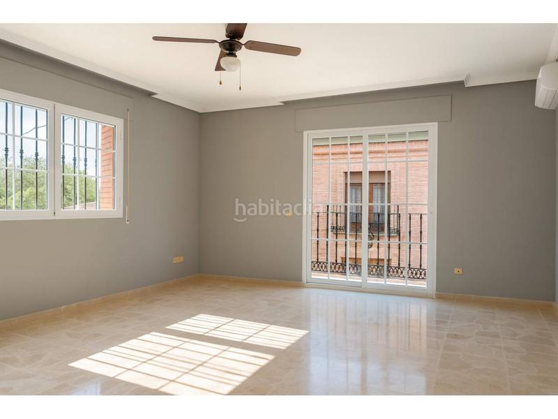 Foto 16f753c1-84f6-44f4-98fa-aed036893978. Rent flat in Moraleja de Enmedio